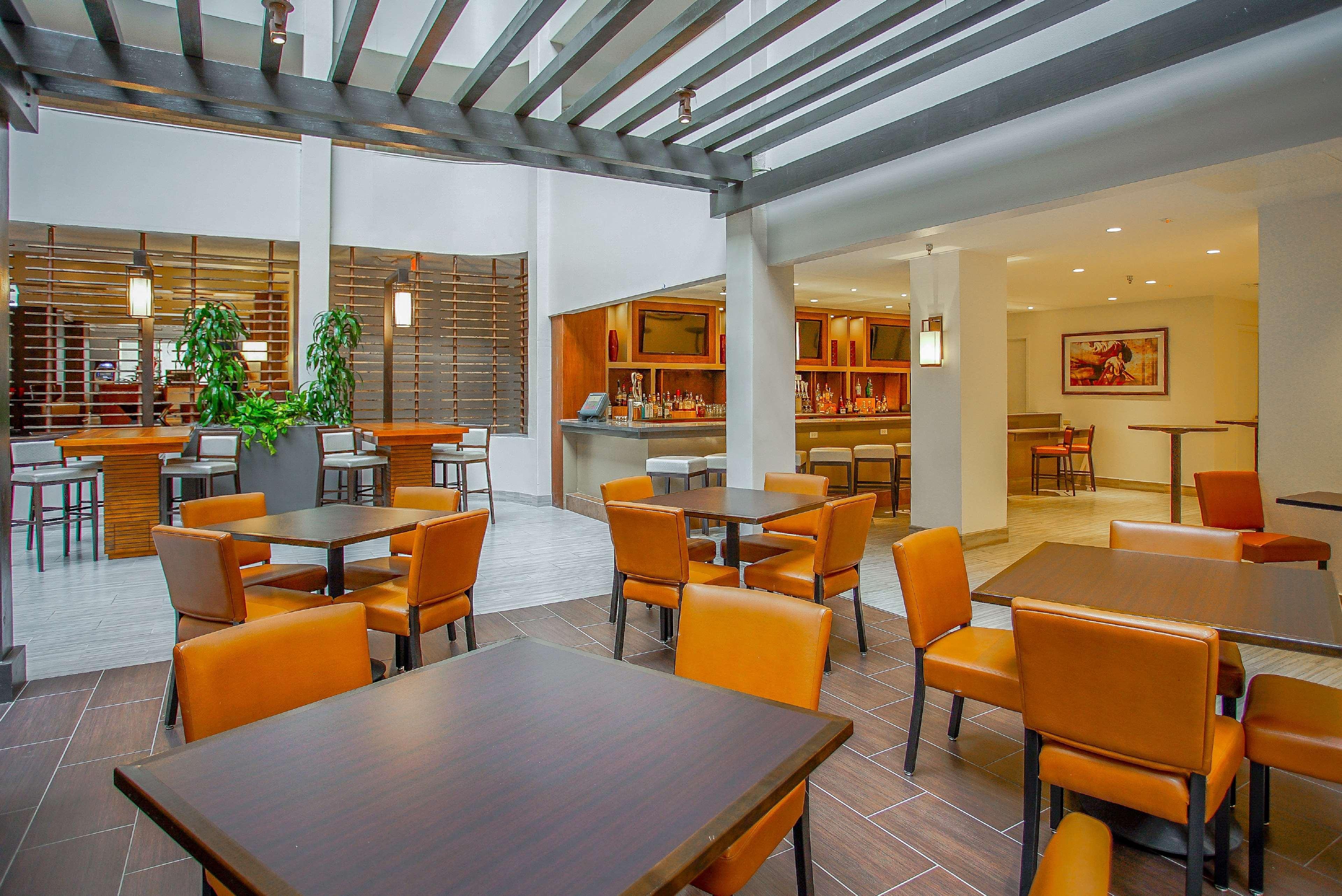 Embassy Suites San Antonio Northwest I-10 Exteriör bild
