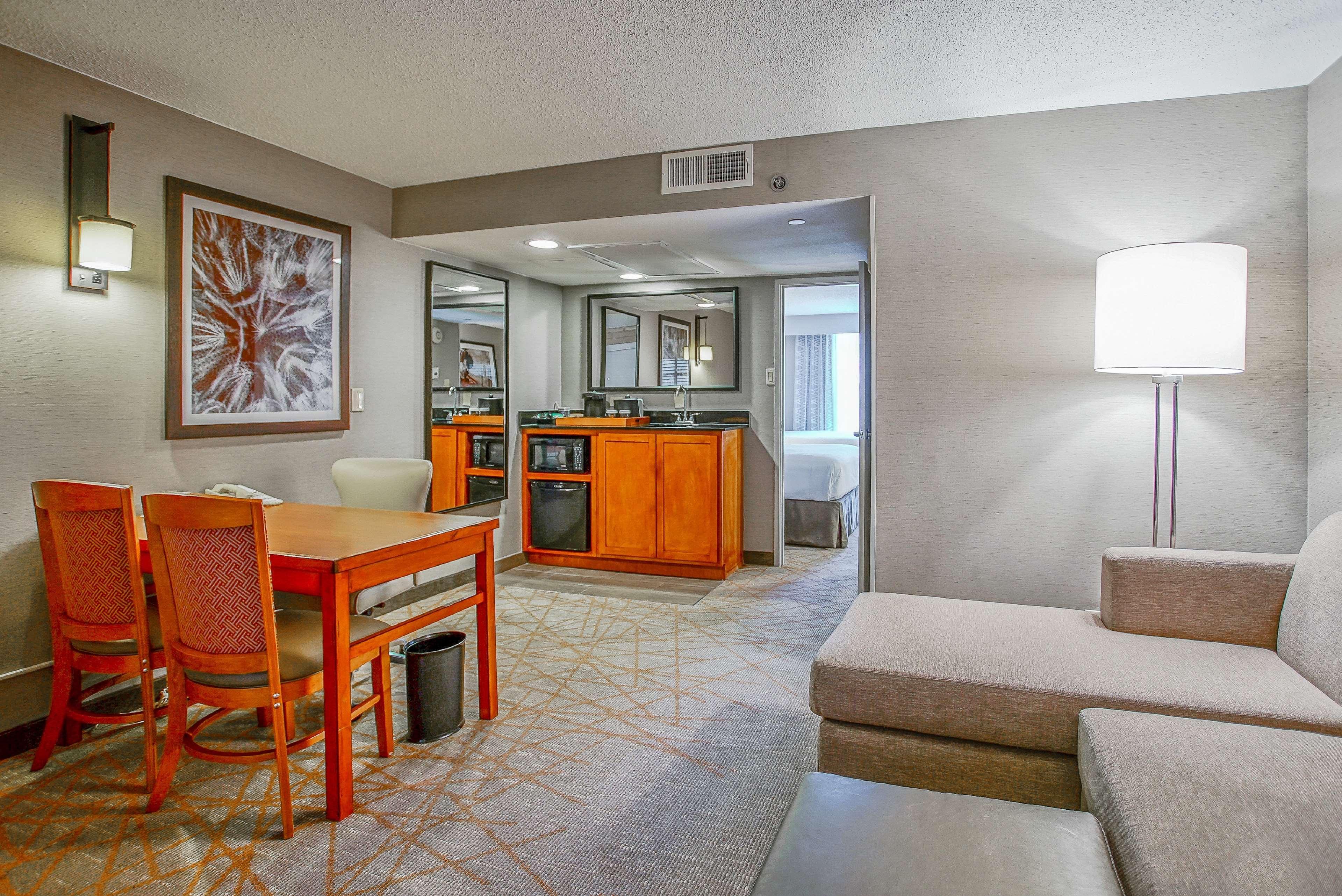Embassy Suites San Antonio Northwest I-10 Exteriör bild