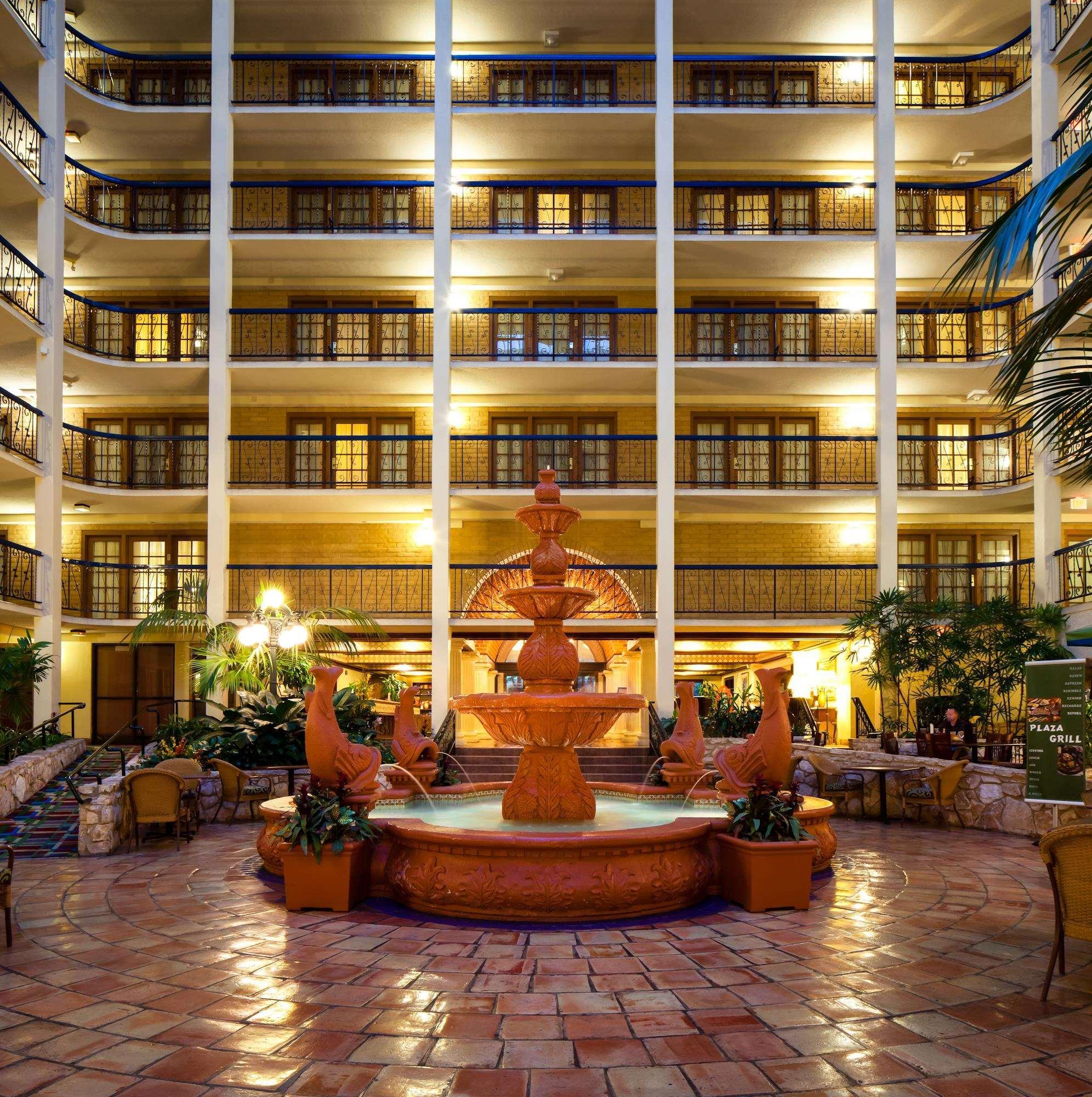 Embassy Suites San Antonio Northwest I-10 Exteriör bild